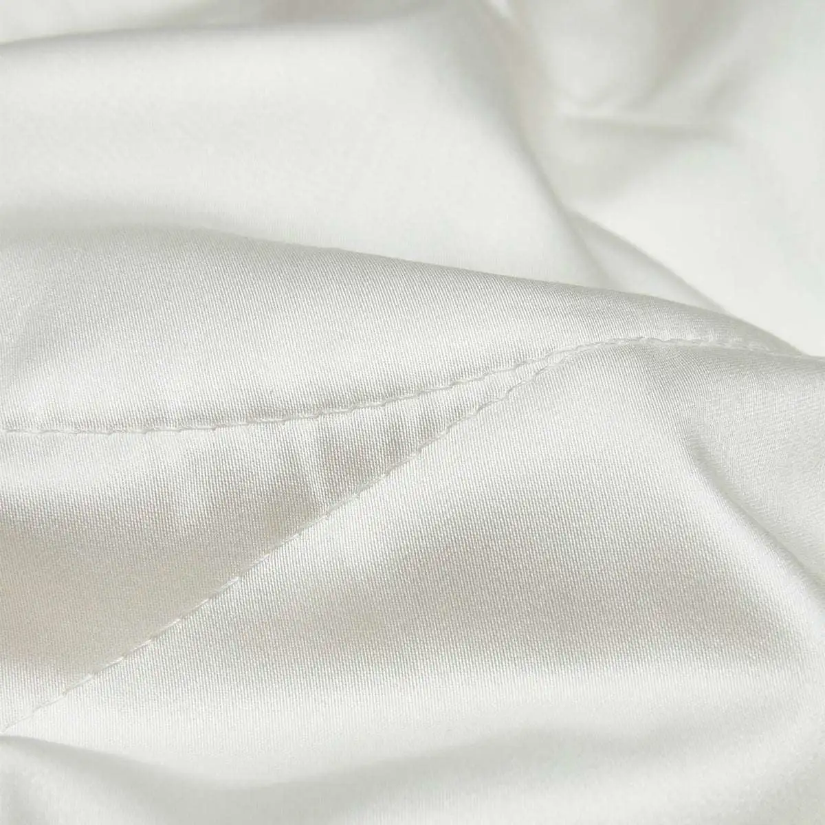 Washable Hybrid Comforter - Botanical Breeze Collection